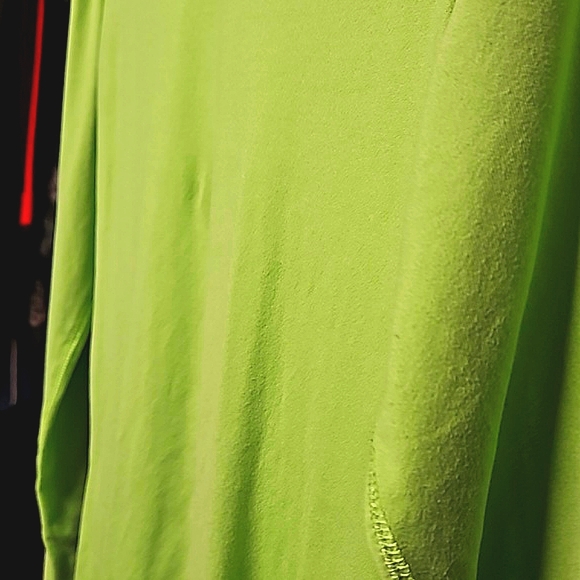 Med couture wicking long sleeve Tshirt - Picture 4 of 5